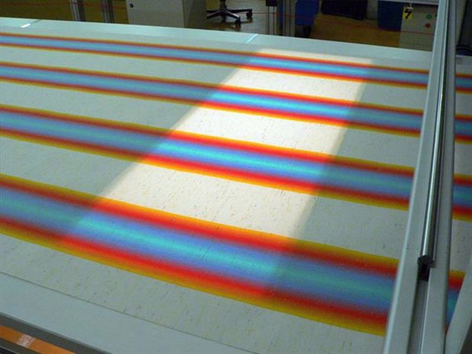 Banco da taglio automatico ad ultrasuoni per tessuti