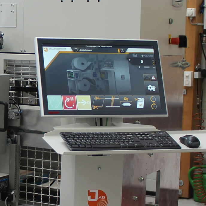 Impianto ad ultrasuoni di taglio e saldatura per produzione cuscini