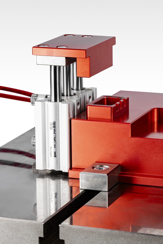 Pressore del pezzo di produzione