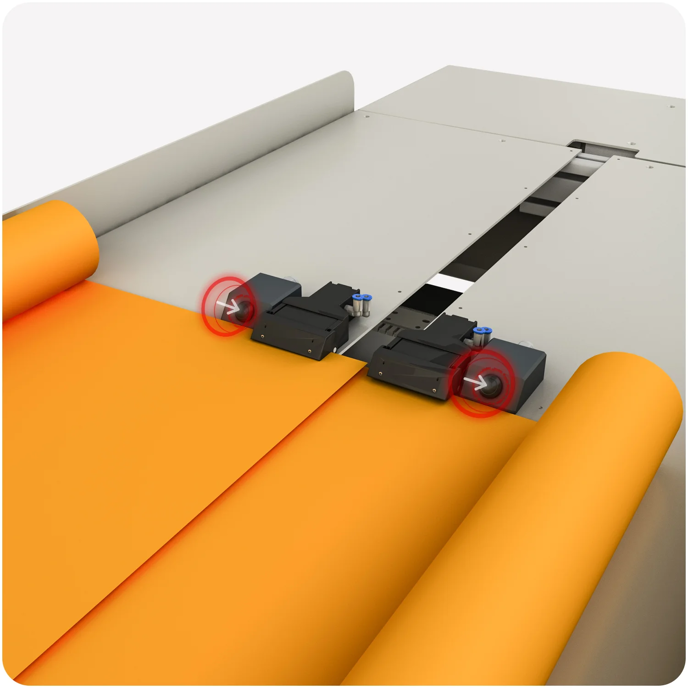 Impianto di cucitura per unione e orlatura teli